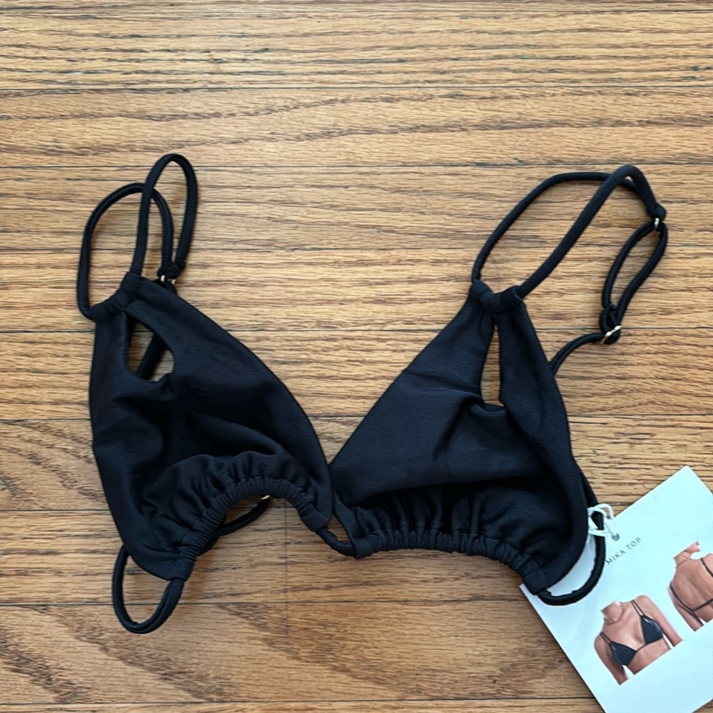 Janthee Mika bikini top